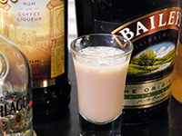 Carrot Cake Shooter