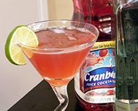 How to Make a Cranberry Martini